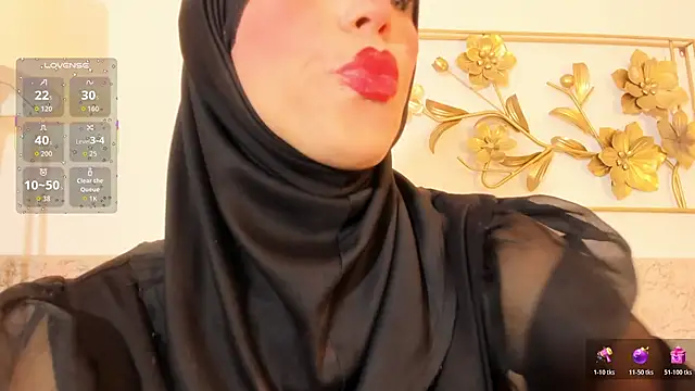 Snapshot of hanajameela chatting on April 25, 1:14 pm hanajameela online show from April 25, 1:14 pm