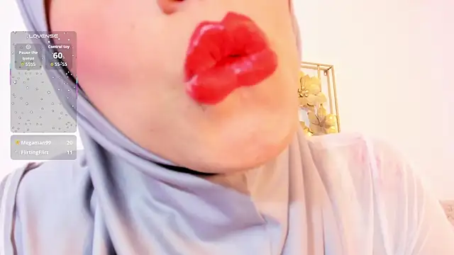 Snapshot of hanajameela chatting on May 25, 11:49 am hanajameela online show from May 25, 11:49 am