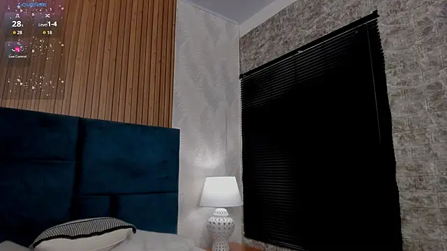 Kareena chopra online show from February 26, 12:15 pm