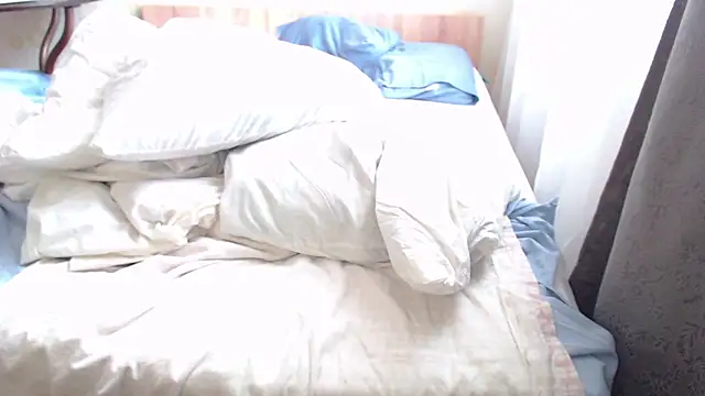 LoraPreston online show from March 20, 8:53 am