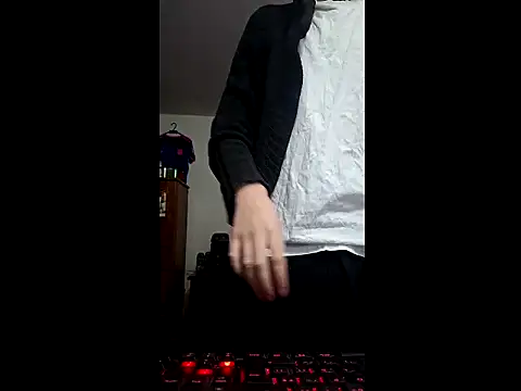 ALBEIROFOOTBALL1992 online show from March 16, 4:40 am