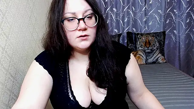 Sindy Jeniceee online show from March 2, 1:29 pm