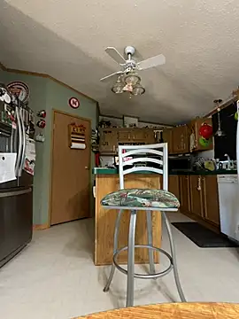 Snapshot of mailmanmark chatting on December 21, 6:34 pm mailmanmark online show from December 21, 6:34 pm