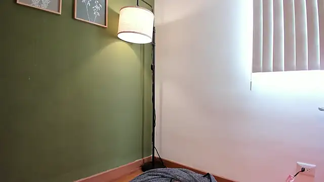 karlye 5 online show from October 16, 3:57 pm