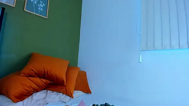 karlye 5 online show from June 12, 10:41 pm