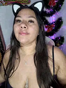 Snapshot of ValerieDiiamond chatting on January 2, 3:26 am ValerieDiiamond online show from January 2, 3:26 am