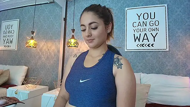 Emiily W online show from January 27, 2:24 pm