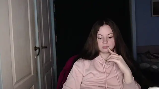 ryhhnnagold99 online show from April 11, 5:28 pm