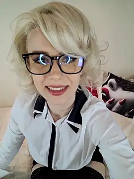 Snapshot of AureliaDoux chatting on March 2, 3:27 pm AureliaDoux online show from March 2, 3:27 pm