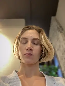 Feral berry 8133 online show from January 5, 7:07 am