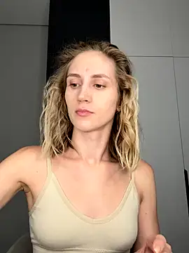 Feral berry 8133 online show from September 9, 8:19 pm