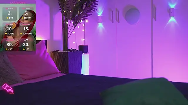 Lorettelorena online show from March 16, 7:34 am