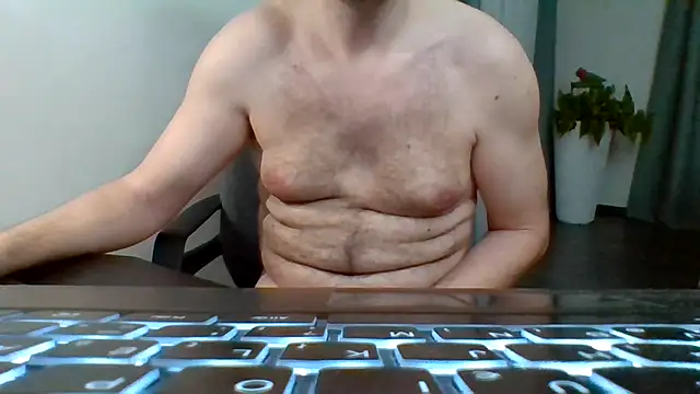 Horney boy86 online show from March 7, 11:49 pm