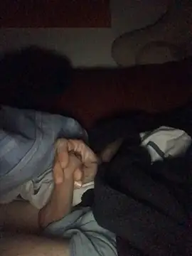 Dani el82xh online show from December 3, 12:35 am