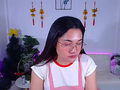 Snapshot of plysaithailand chatting on April 21, 1:18 am plysaithailand online show from April 21, 1:18 am