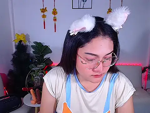 Snapshot of plysaithailand chatting on April 29, 11:44 pm plysaithailand online show from April 29, 11:44 pm