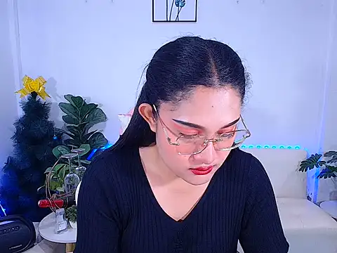 Snapshot of plysaithailand chatting on May 29, 11:41 am plysaithailand online show from May 29, 11:41 am