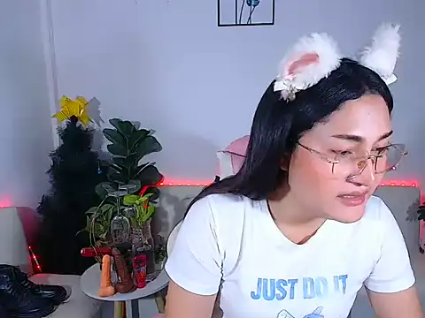 Snapshot of plysaithailand chatting on June 11, 7:39 am plysaithailand online show from June 11, 7:39 am