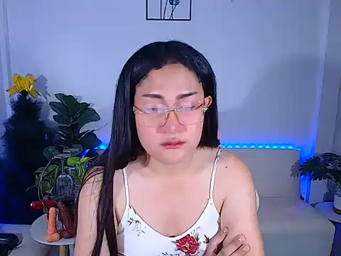 Snapshot of plysaithailand chatting on June 12, 12:31 am plysaithailand online show from June 12, 12:31 am