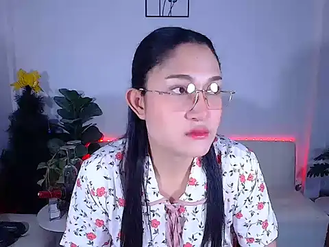 Snapshot of plysaithailand chatting on July 16, 8:42 am plysaithailand online show from July 16, 8:42 am
