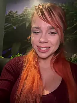 Snapshot of PennyPrincess chatting on December 12, 8:10 pm PennyPrincess online show from December 12, 8:10 pm