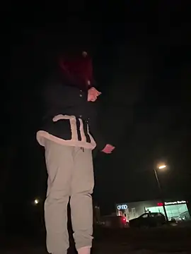 Snapshot of PennyPrincess chatting on March 22, 8:37 pm PennyPrincess online show from March 22, 8:37 pm