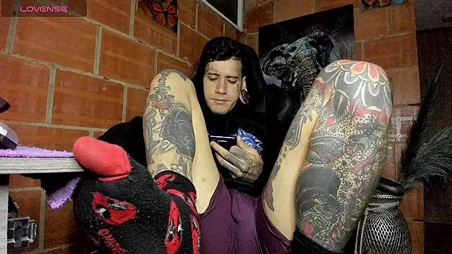 josh  ackerman online show from February 16, 3:26 am