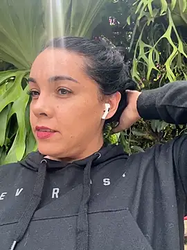 camii 7 online show from February 21, 5:36 pm