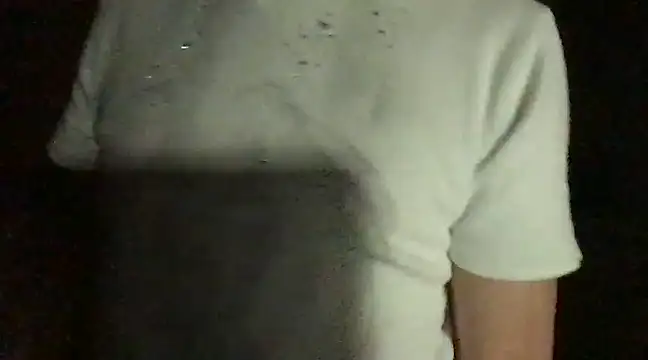 Snapshot of GioApri chatting on March 16, 12:01 am GioApri online show from March 16, 12:01 am