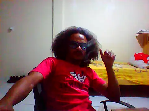 JamesQuaresma online show from February 2, 4:05 am