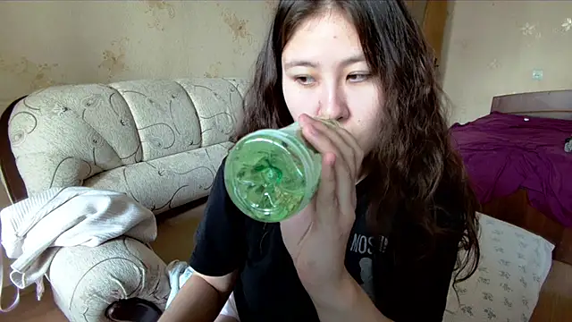 Riz girl online show from March 23, 9:35 am