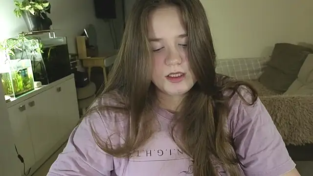 remirann  online show from November 20, 3:23 pm