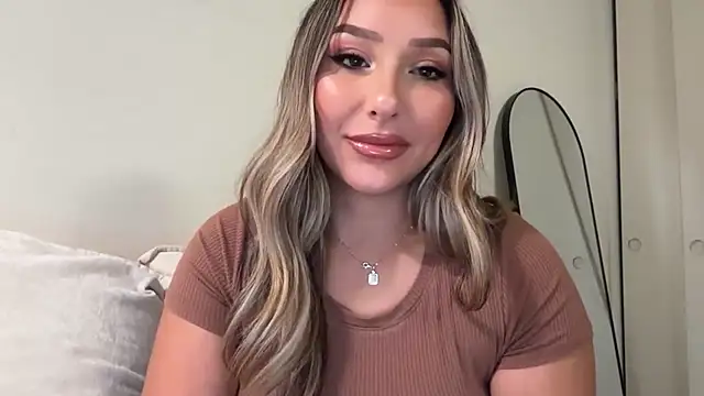 lustfulsmiles online show from September 9, 1:10 pm