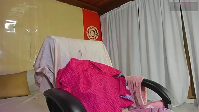 BarbieKano online show from March 22, 11:52 pm