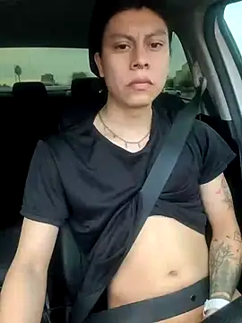 Snapshot of jceodo100 chatting on December 24, 3:26 pm jceodo100 online show from December 24, 3:26 pm