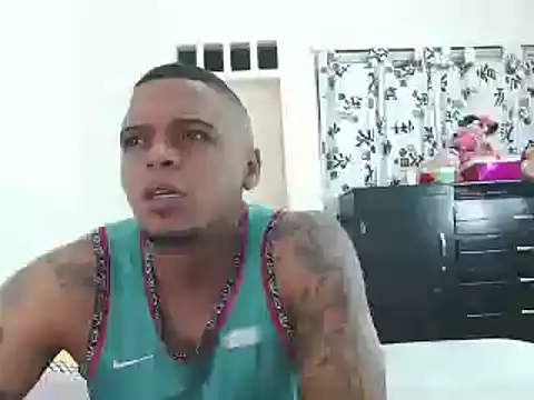 hot and naughty latin online show from January 4, 1:31 am