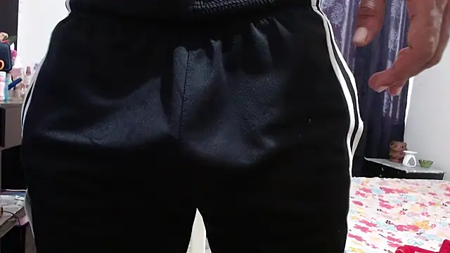 hot and naughty latin online show from September 16, 5:03 pm