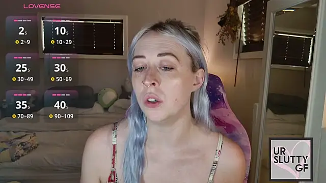 ursluttygf online show from July 17, 5:51 pm