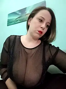 Snapshot of Emma96_hot chatting on December 15, 6:18 am Emma96 hot online show from December 15, 6:18 am