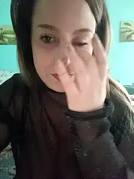 Snapshot of Emma96_hot chatting on December 15, 9:24 am Emma96 hot online show from December 15, 9:24 am