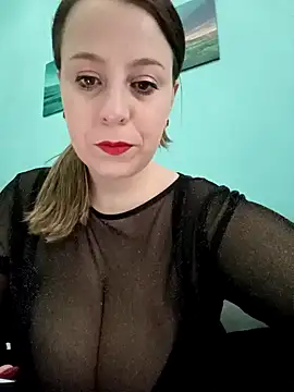 Snapshot of Emma96_hot chatting on December 20, 8:06 am Emma96 hot online show from December 20, 8:06 am