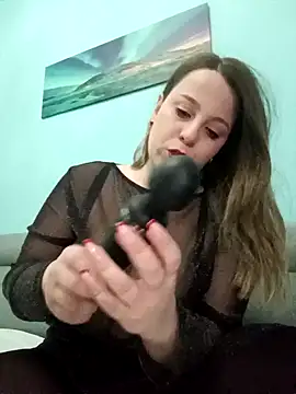 Snapshot of Emma96_hot chatting on December 23, 5:17 am Emma96 hot online show from December 23, 5:17 am