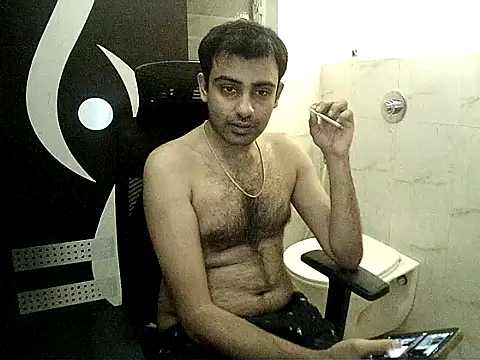 Snapshot of king_kong_india1 chatting on January 31, 8:18 pm king kong india1 online show from January 31, 8:18 pm