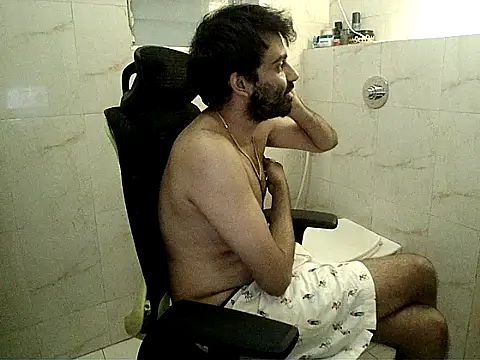 Snapshot of king_kong_india1 chatting on March 20, 6:18 am king kong india1 online show from March 20, 6:18 am