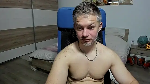 RobbyShawz online show from May 25, 3:56 am
