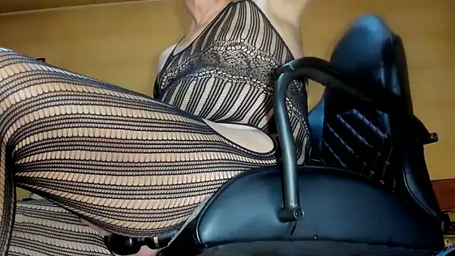 kinkyman47 online show from March 18, 10:57 pm