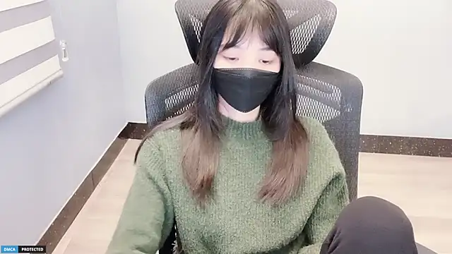 Snapshot of Ayase_momo chatting on December 29, 8:26 pm Ayase momo online show from December 29, 8:26 pm