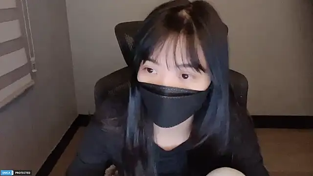 Snapshot of Ayase_momo chatting on January 12, 12:07 am Ayase momo online show from January 12, 12:07 am