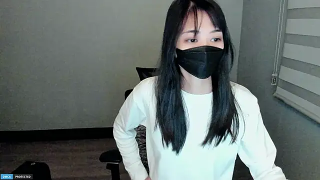 Snapshot of Ayase_momo chatting on January 14, 7:21 pm Ayase momo online show from January 14, 7:21 pm
