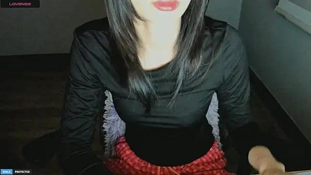 Snapshot of Ayase_momo chatting on March 21, 7:35 pm Ayase momo online show from March 21, 7:35 pm